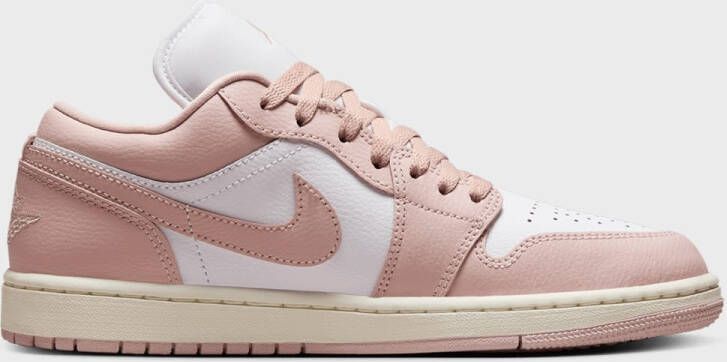 Jordan Air 1 Low white pink oxford sail Air 1 in lichtroze formaten: 39