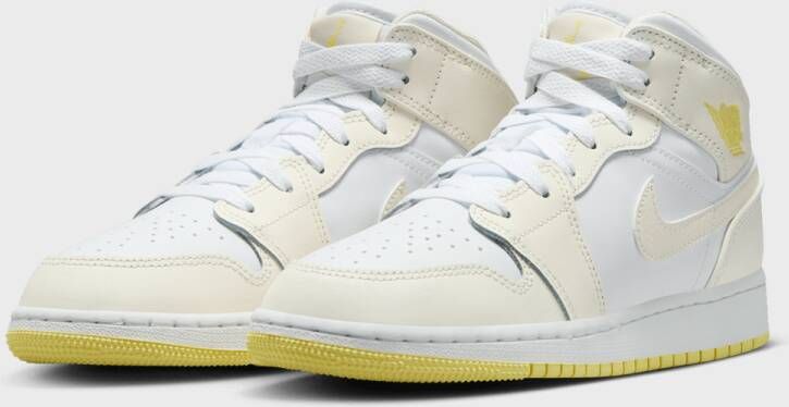 Jordan Air 1 Mid (GS) in Wit Beige