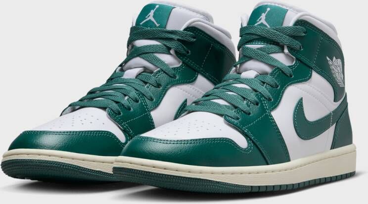 Jordan Air 1 Mid in Wit