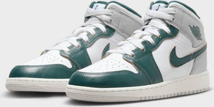 Jordan Air 1 Mid SE (GS) in Groen