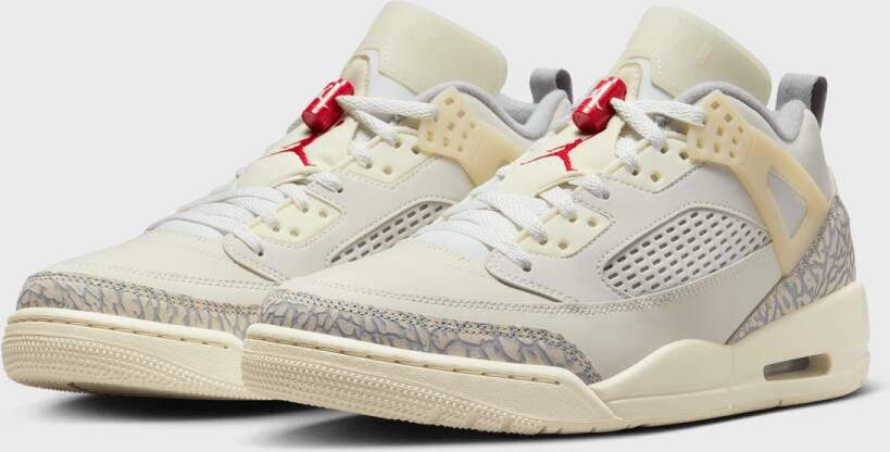 Jordan Spizike Low in Beige