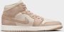 Jordan Wmns Air 1 Low Mid Se 1 Dames legend light brown legend md brown maat: 37.5 beschikbare maaten:36.5 37.5 38.5 39 40.5 41 42 - Thumbnail 2