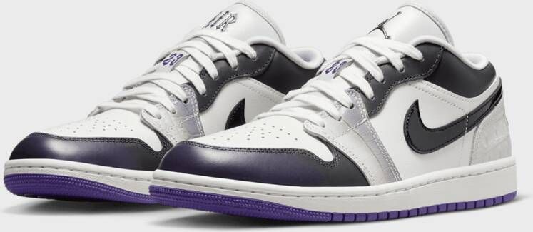 Jordan WMNS Air 1 Low SE in Wit Zwart