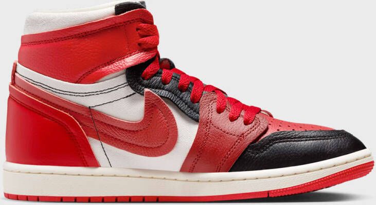 Jordan WMNS Air 1 MM High in rood formaten: 38