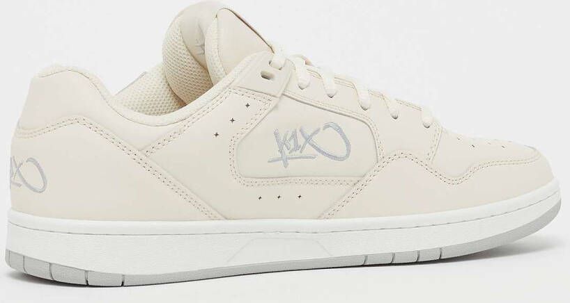 K1X Sweep '25 Basketball in beige formaten: 41