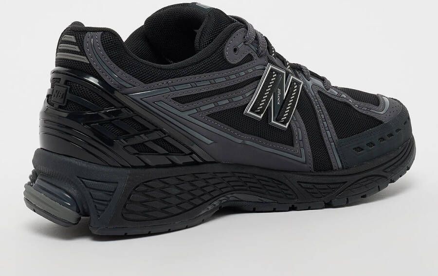 New Balance 1906 in zwart formaten: 44.5