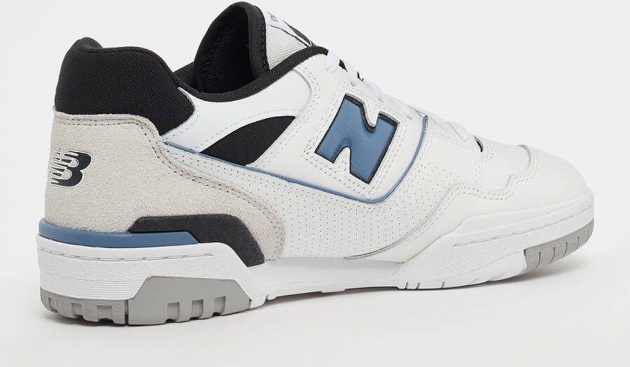 New Balance 550 in wit formaten: 44