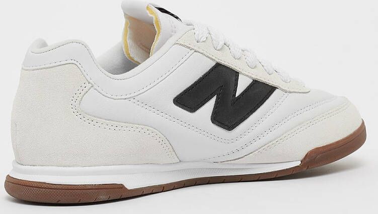 New Balance RC42 Lifestyle in wit formaten: 37.5