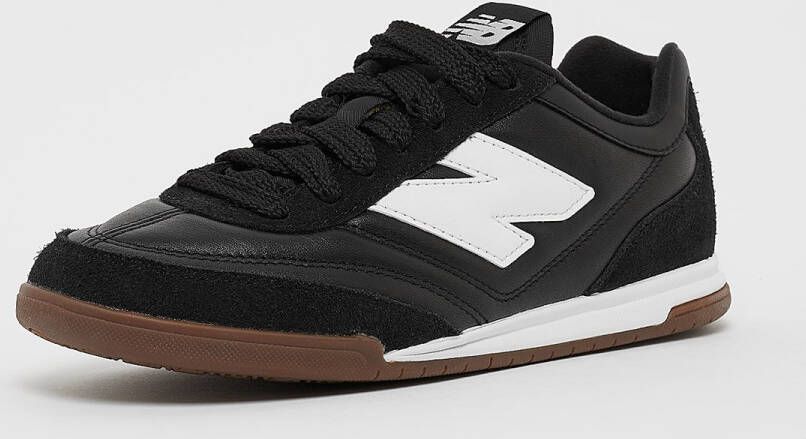 New Balance RC42 Lifestyle in zwart formaten: 40.5