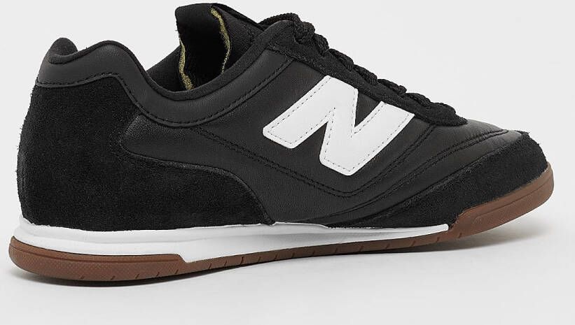 New Balance RC42 Lifestyle in zwart formaten: 45