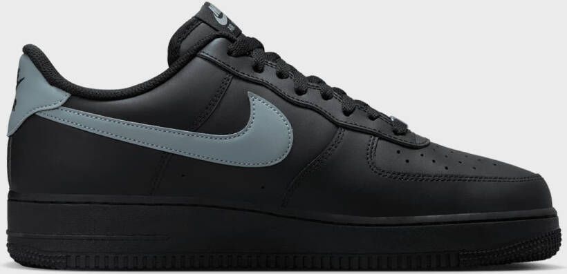 Nike Air Force 1 '07 Air Force 1 in zwart formaten: 47.5