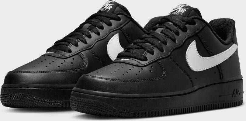 Nike Air Force 1 ´07 in Zwart