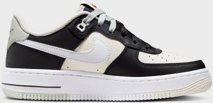 Nike Air Force 1 (GS) in zwart formaten: 38