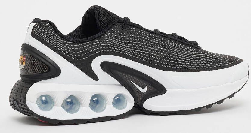 Nike Air Max DN in zwart formaten: 45.5