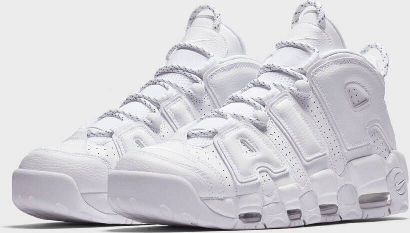 Nike Air More Uptempo '96 in wit formaten: 41