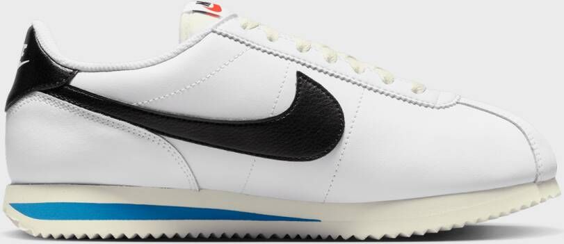 Nike Cortez in Wit