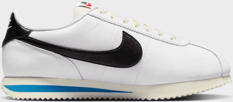 Nike Cortez in wit formaten: 44