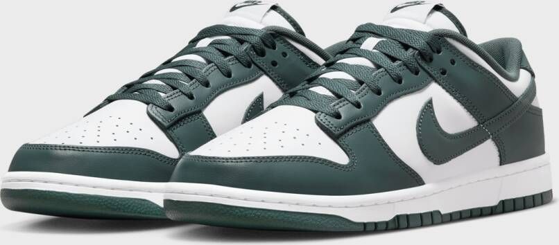 Nike Dunk Low Retro in Groen