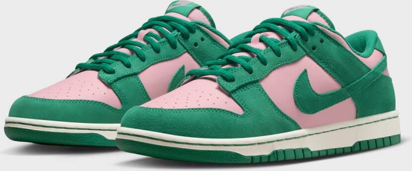 Nike Dunk Low Retro in Groen Roze