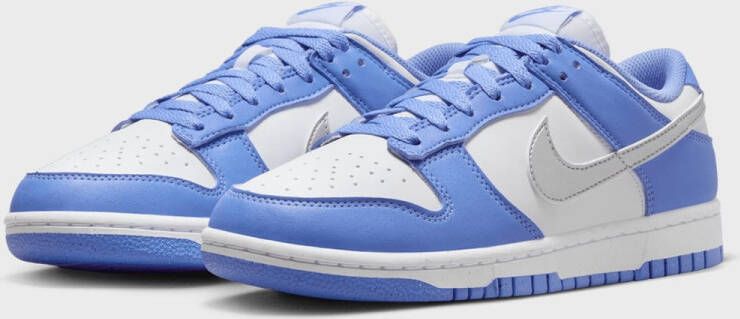 Nike Dunk Low royal pulse metallic silver white Dunk in blauw formaten: 36.5