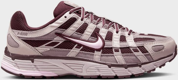 Nike P-6000 burgundy crush pink foam taupe green P-6000 in lichtroze formaten: 37.5