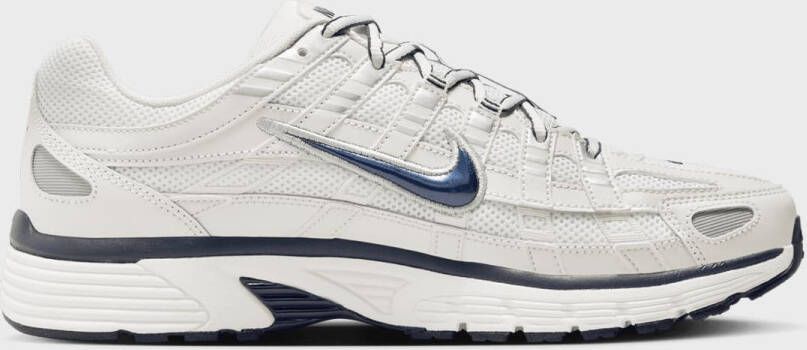 Nike P-6000 in wit formaten: 45