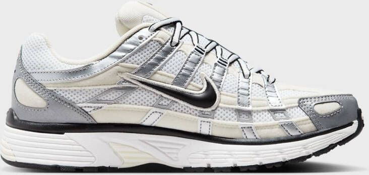 Nike WMNS P-6000 in zwart formaten: 36.5