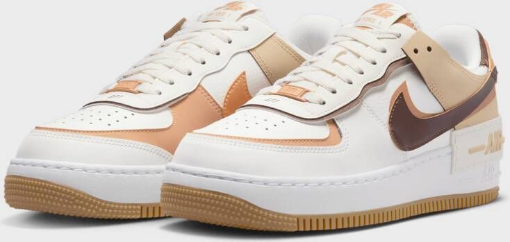 Nike WMNS Air Force 1 Shadow in Beige