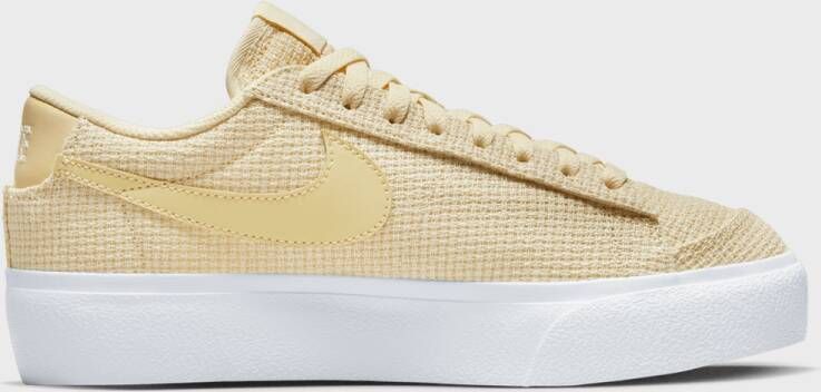 Nike Wmns Blazer Low Platform Ess Basketball Schoenen lemon drop lemon drop coconut milk maat: 37.5 beschikbare maaten:37.5 36.5