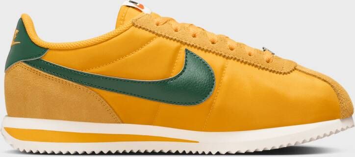 Nike WMNS Cortez in Geel