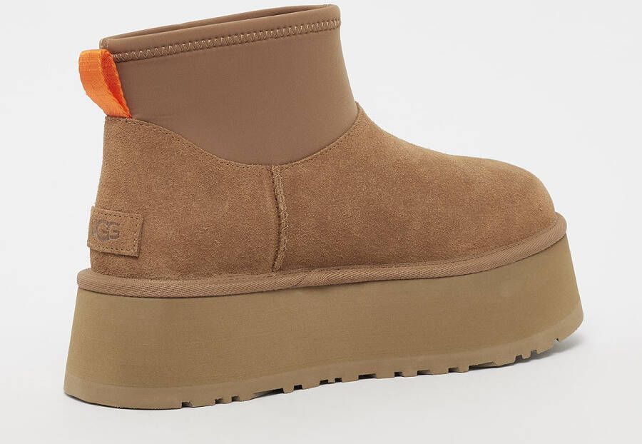 Ugg Classic Mini Dipper chestnut in bruin formaten: 37