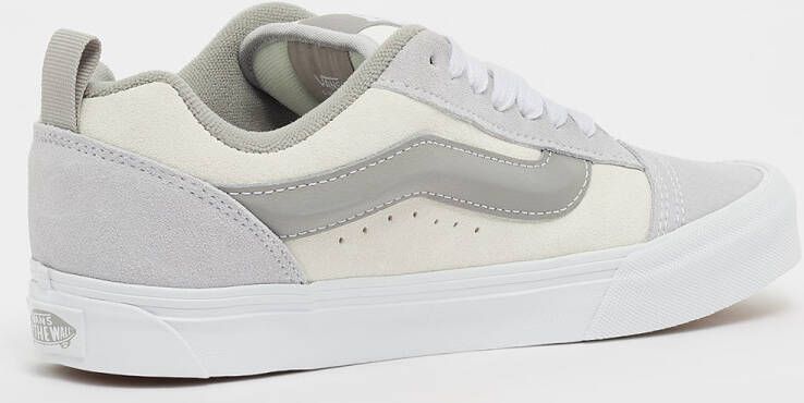 Vans Knu Skool in grijs formaten: 39