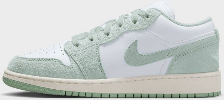 Jordan Air 1 Low SE (GS) in groen formaten: 36.5