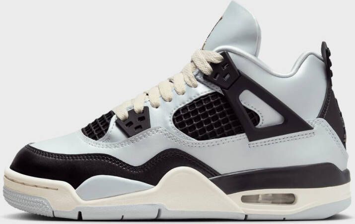 Jordan Air 4 Retro (GS) pure platinum metallic gold black sa Basketball in grijs formaten: 40