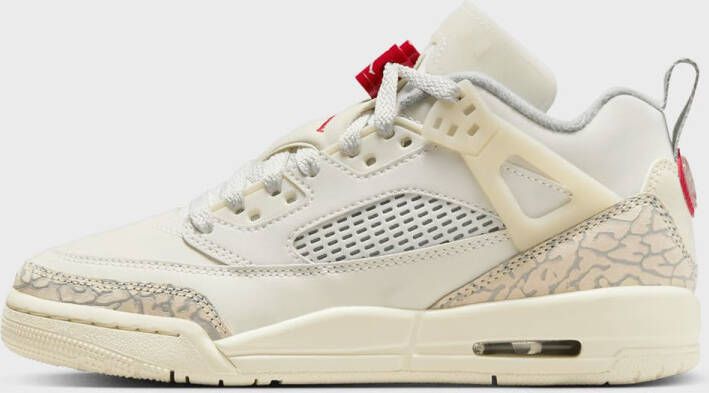 Jordan Spizike Low (GS) Basketball in beige formaten: 38.5