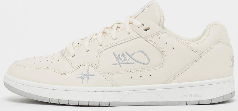 K1X Sweep '25 Basketball in beige formaten: 42.5