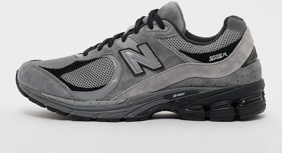 New Balance 2002 in grijs formaten: 42