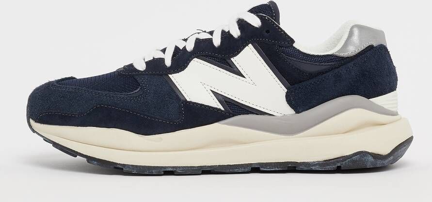 New Balance 5740