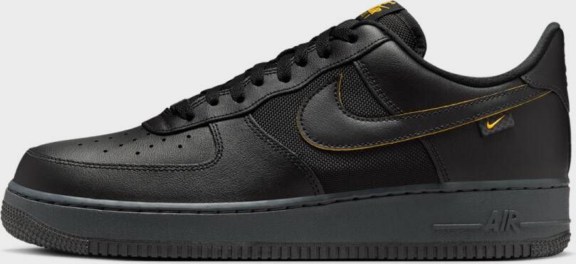 Nike Air Force 1 '07 1 Schoenen black university gold white maat: 41 beschikbare maaten:40.5 41 42.5 43 44.5 45 46