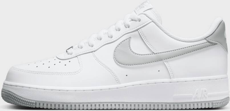 Nike Air Force 1 '07 1 Schoenen white lt smoke grey white maat: 47.5 beschikbare maaten:41 42.5 43 44.5 45 46 40.5 47.5