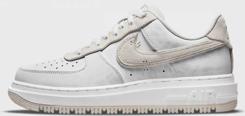 Nike Air Force 1 Luxe Basketball Schoenen white white light bone maat: 43 beschikbare maaten:41 42.5 43 44.5 45 46