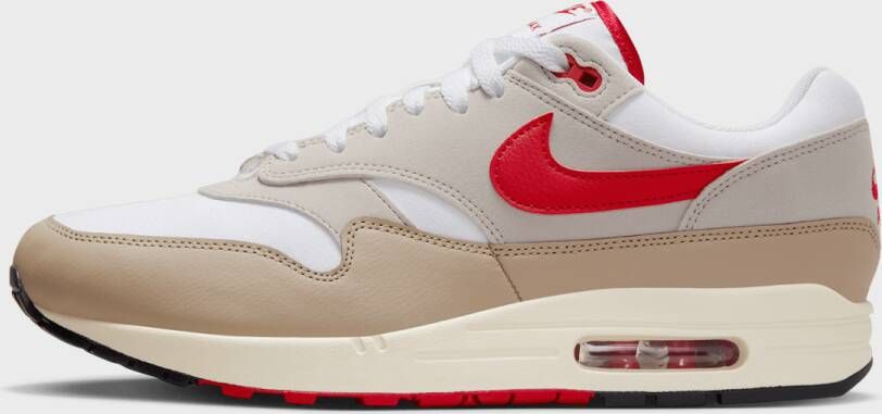 Nike Air Max 1 in Beige