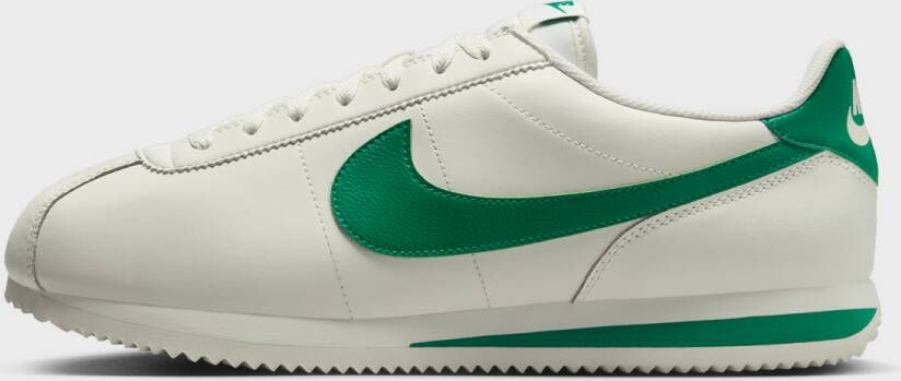 Nike Cortez in Beige Groen