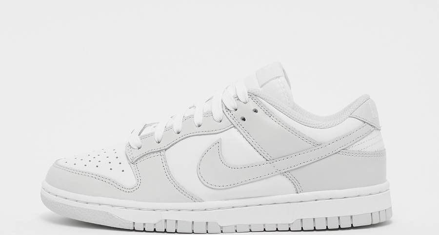 Nike Wmns Dunk Low Basketball Schoenen white photon dust white maat: 37.5 beschikbare maaten:37.5 38 39 40.5 36.5 41 42