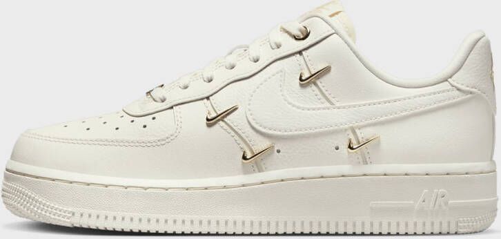 Nike WMNS Air Force 1 '07 LX Air Force 1 in beige formaten: 40.5