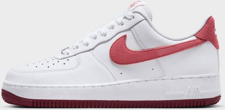 Nike WMNS Air Force 1 '07 SE in wit formaten: 38