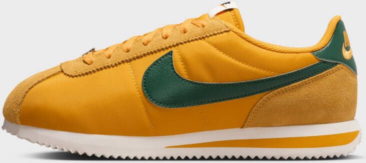 Nike WMNS Cortez in geel formaten: 36.5