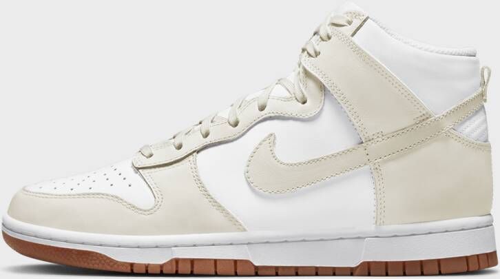 Nike Wmns Dunk High Basketball Schoenen white sail gum med brown maat: 37.5 beschikbare maaten:37.5 38.5 39 40.5 36.5 41