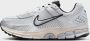 Nike Damesschoenen Zoom Vomero 5 Pure Platinum Light Orewood Brown Wolf Grey Chrome- Dames Pure Platinum Light Orewood Brown Wolf Grey Chrome - Thumbnail 2