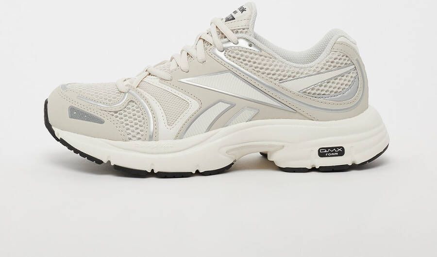 Reebok Premier road Plus VI Lifestyle in beige formaten: 38.5